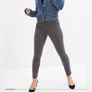 Gap Bi-stretch mid rise pants